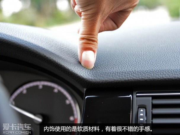 2015款观致3都市SUV