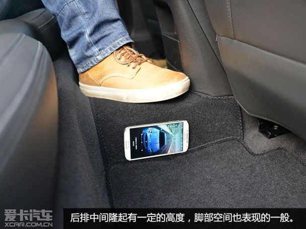 2015款观致3都市SUV