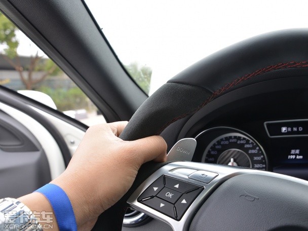 奔驰AMG2015款奔驰GLA级AMG