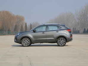 MG2015款MG GS