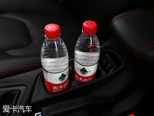奇瑞汽车2016款艾瑞泽5