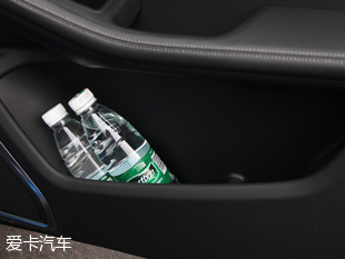 爱卡试驾众泰SR9 6DC