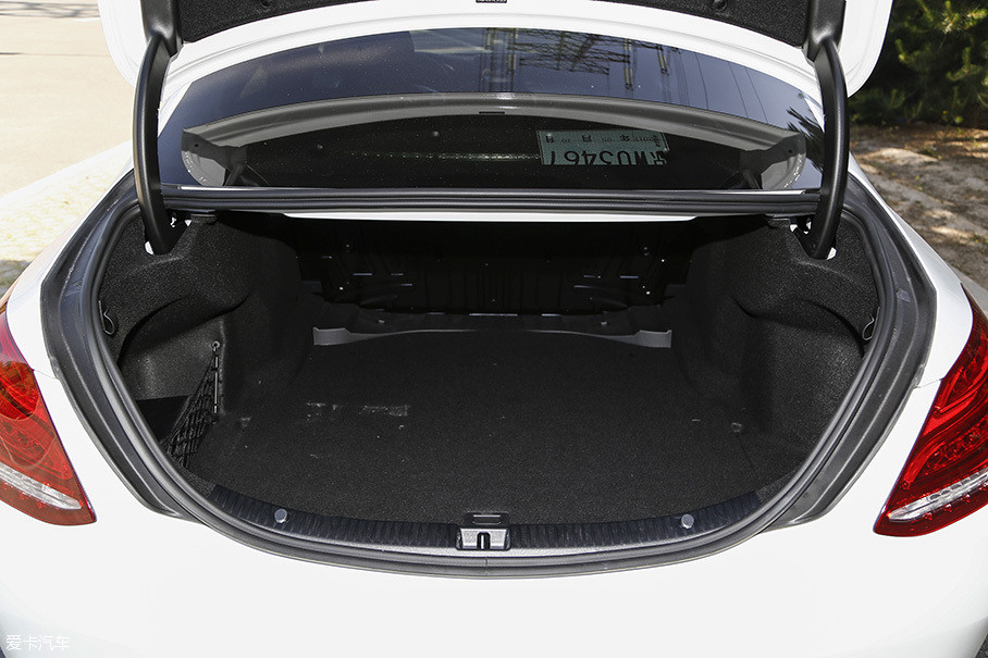 > 测试奔驰c200 4matic