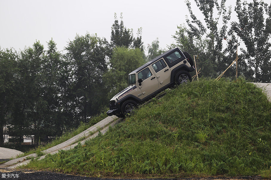 Jeep2017款牧马人