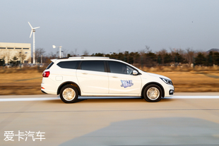 2018年度车017款宝骏310W 1.5L手动豪华
