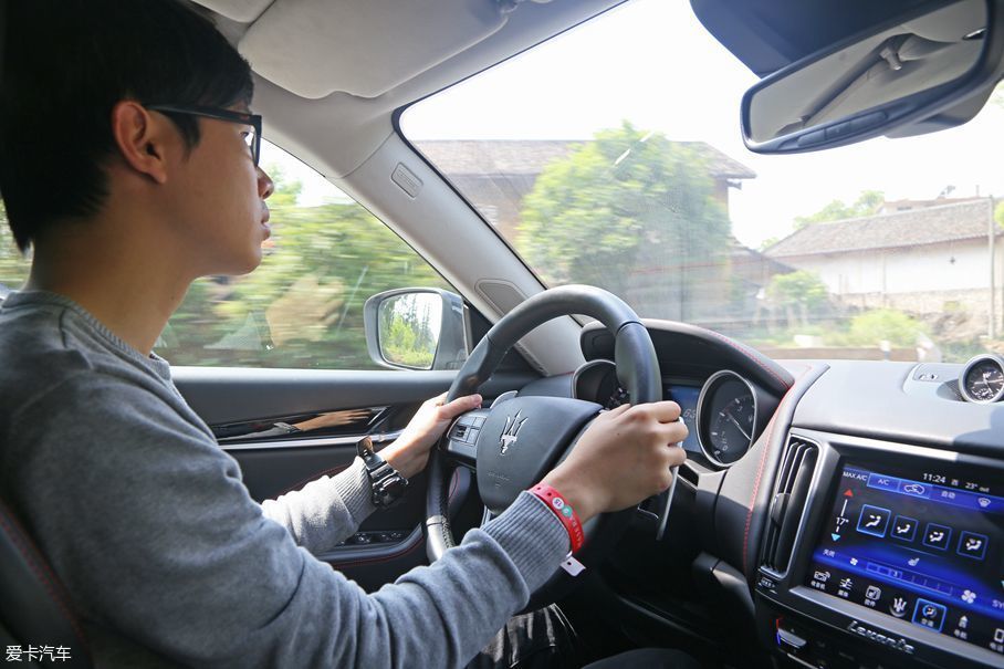 > 玛莎拉蒂全系试驾体验
