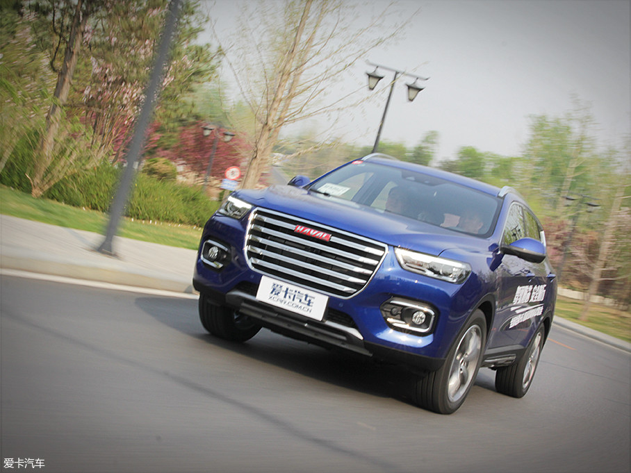 试驾新款红标哈弗h6