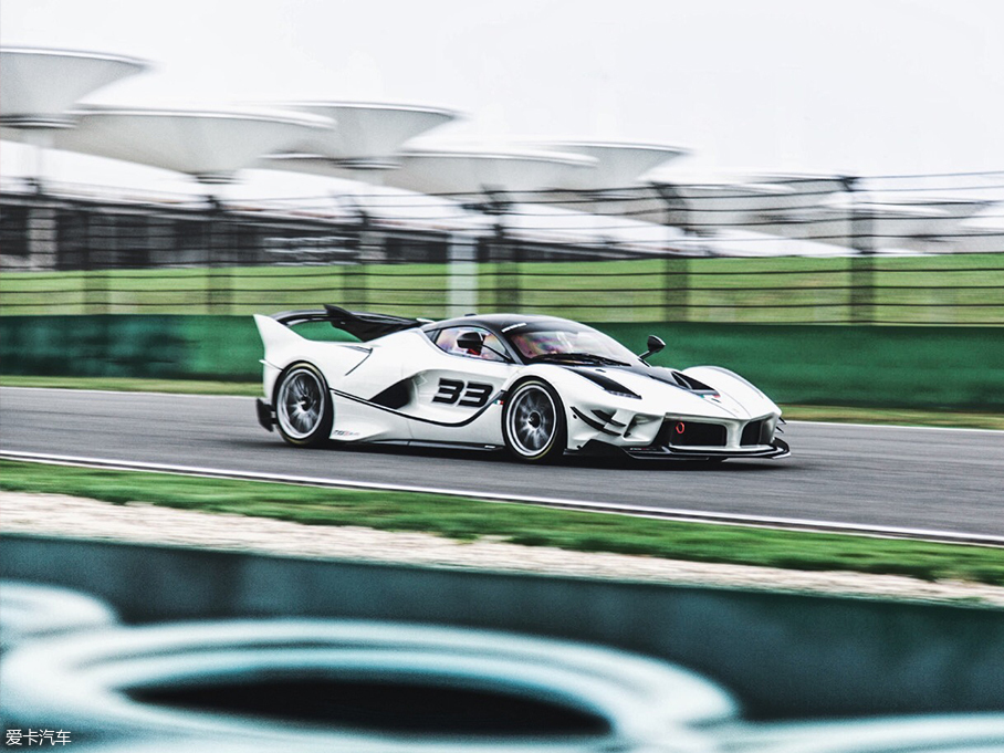 法拉利2015款LaFerrari