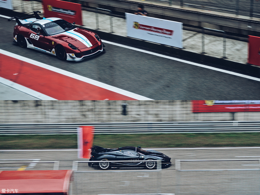 法拉利2015款LaFerrari