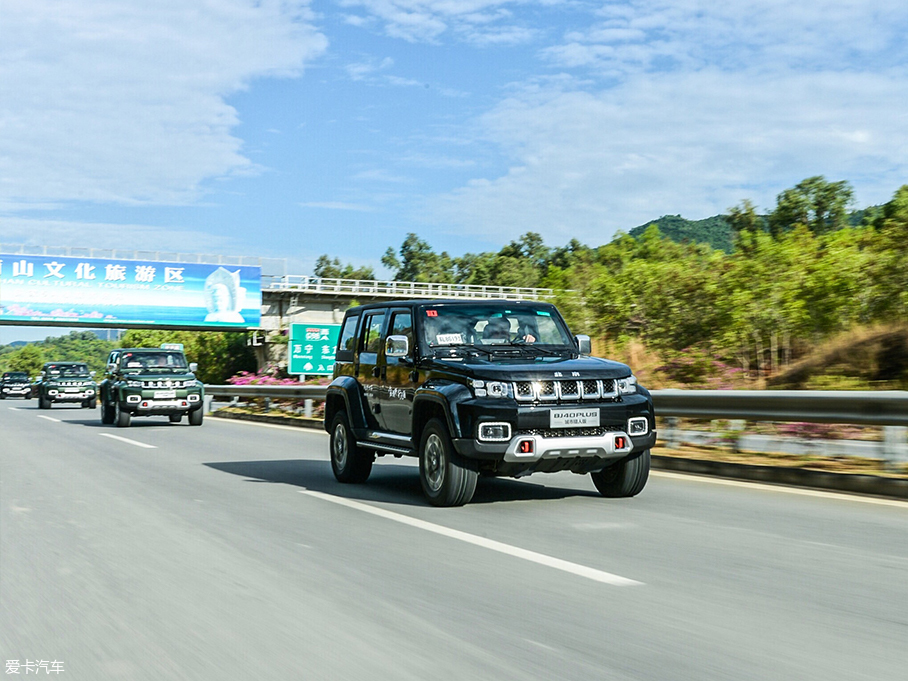 北京汽车2018款BJ40