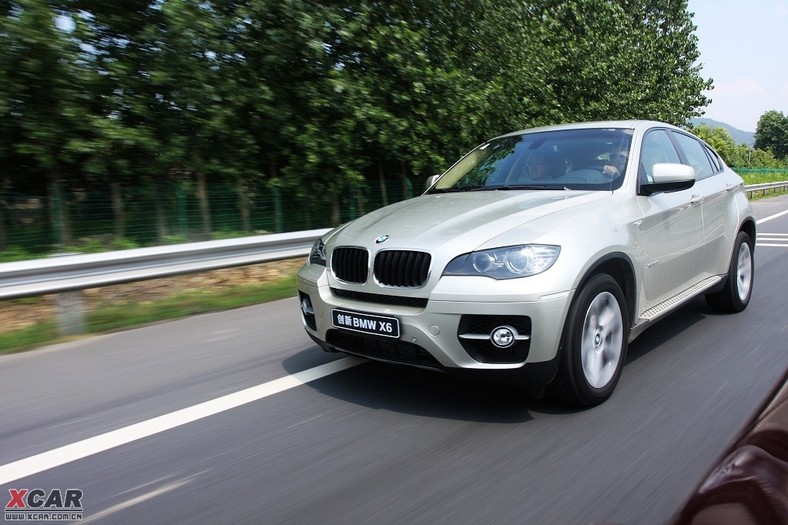 试驾宝马x6图片