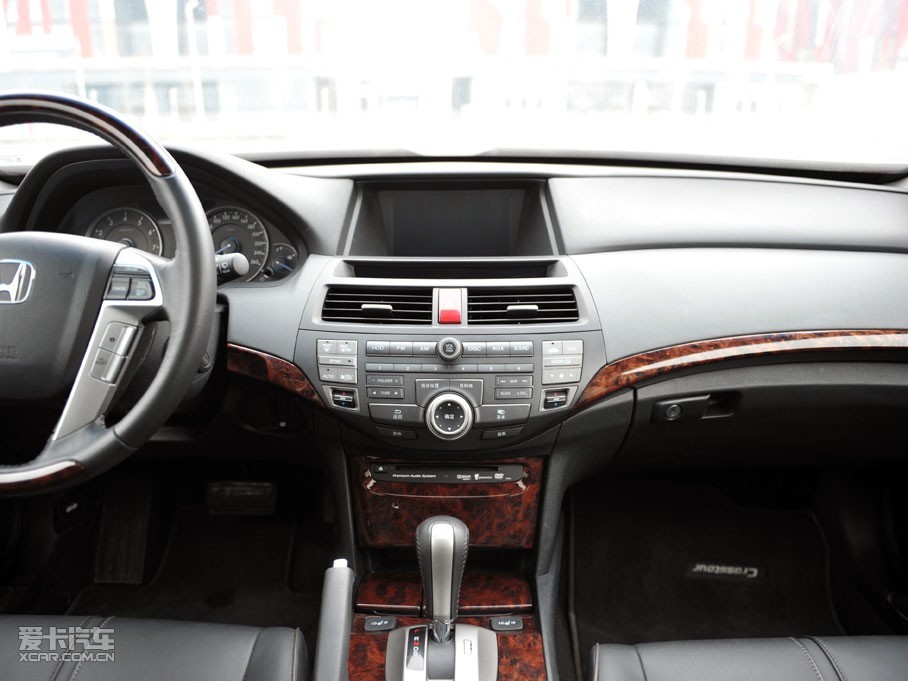 2011款歌诗图3.5l 自动旗舰版