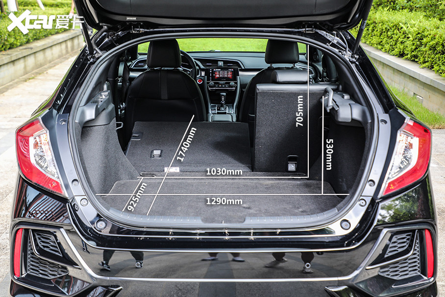 官方宣传思域hatchback的行李厢标准容积为478l(三厢版车型为440l)