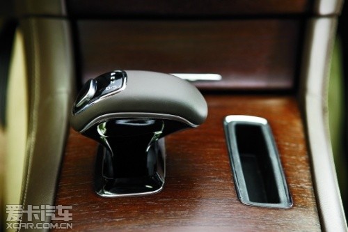 试驾克莱斯勒300C