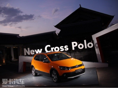全新CrossPolo