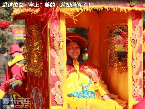 金蛇狂舞闹新春 爱卡带您逛北京庙会