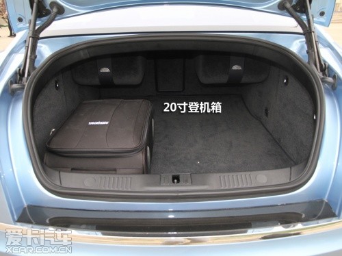 爱卡首试2013宾利飞驰