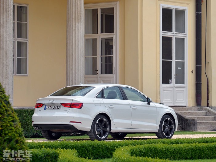 试驾奥迪a3三厢图片_汽车图片大全_爱卡汽车网