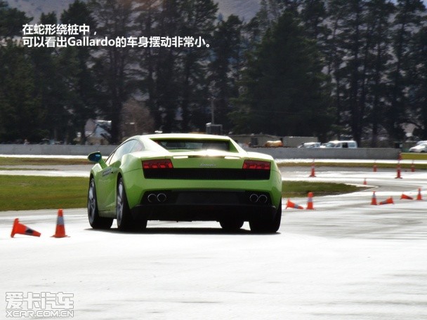兰博基尼冬季驾驶培训