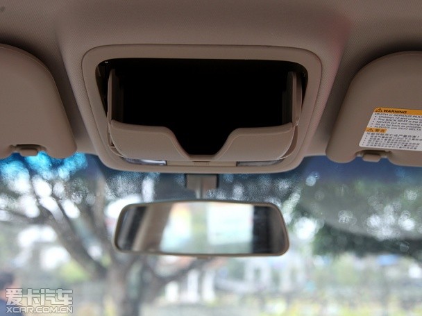 江铃汽车2013款驭胜S350