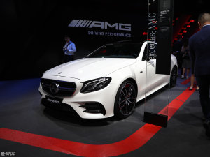 奔驰E级AMG