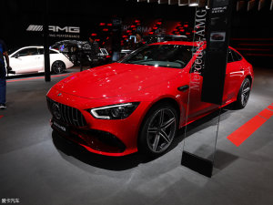 奔驰AMG GT