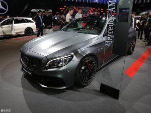 奔驰C级AMG
