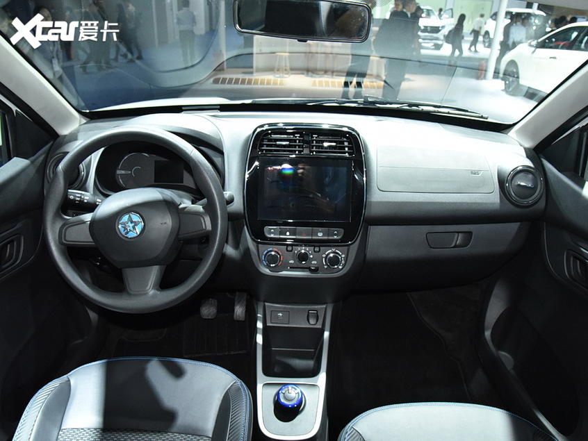 东风启辰2019款启辰e30