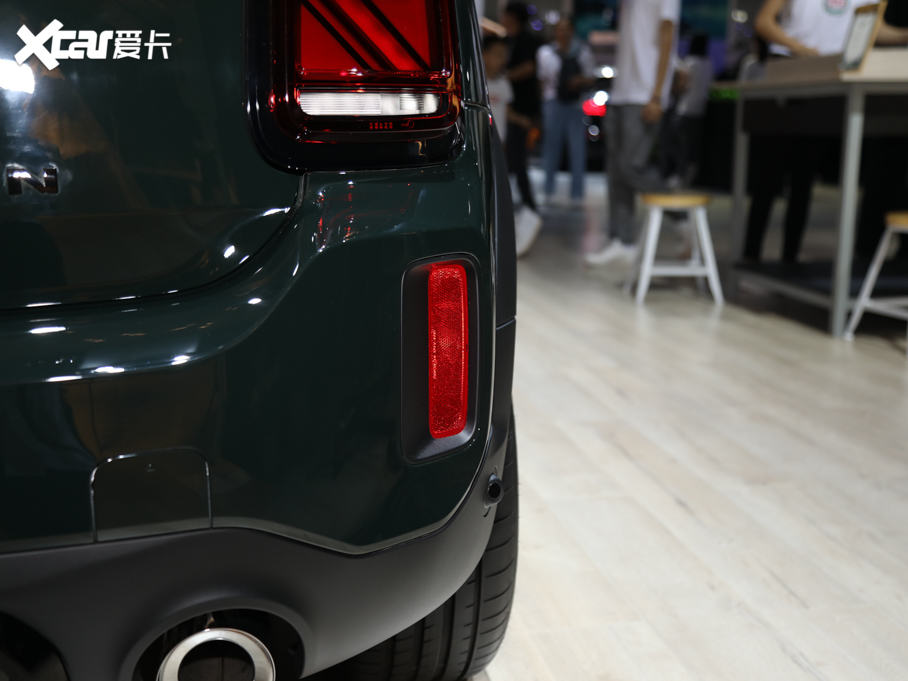 2021MINI JCW COUNTRYMAN 