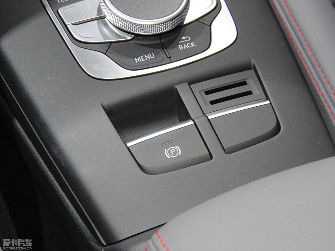 2015µS3 