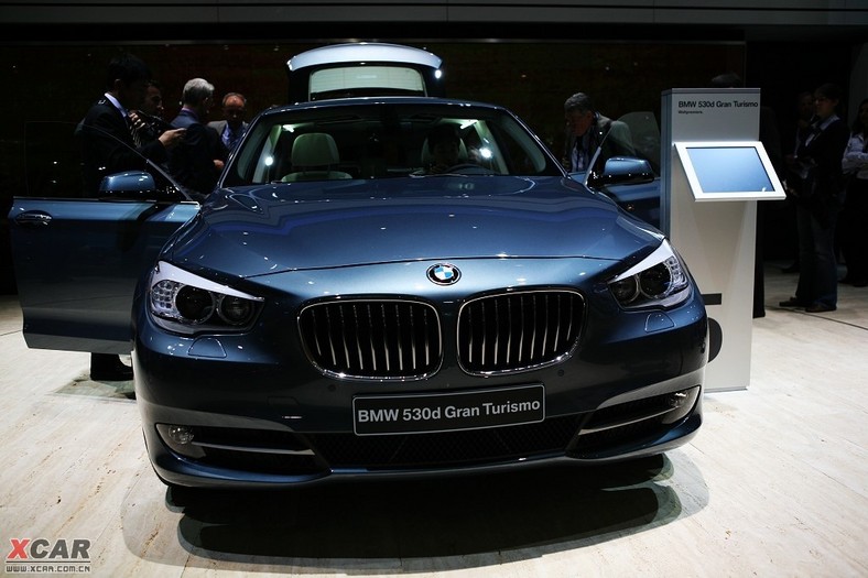 宝马5系gt图片