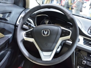 长安乘用车2015款悦翔V7