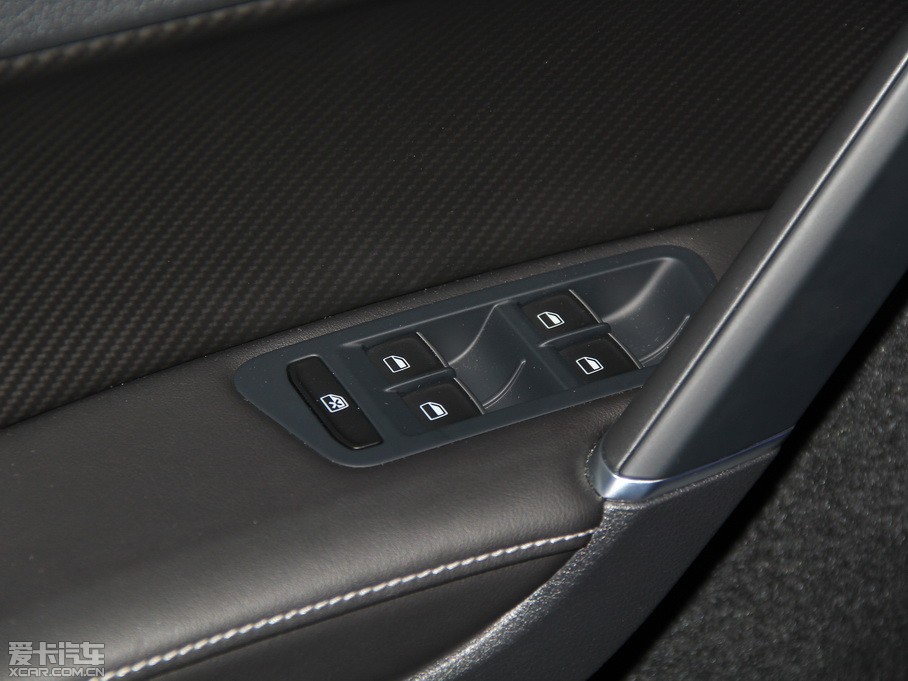 2016Golf R нγ 