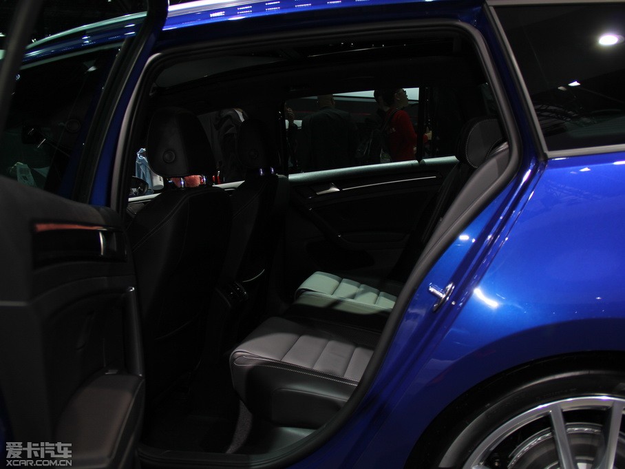 2016Golf R нγ 