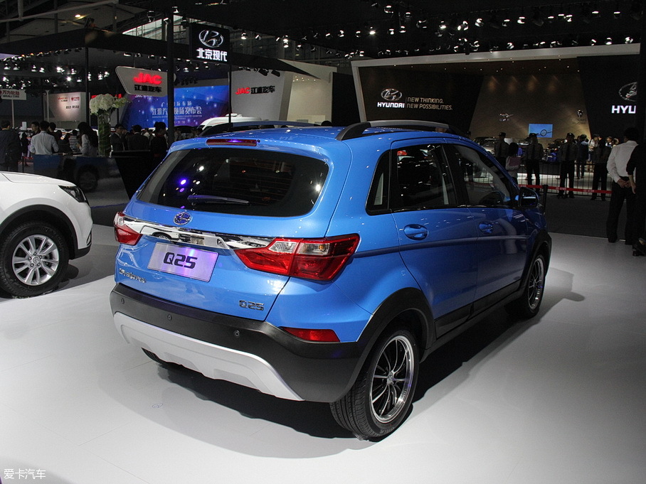爱卡首页  2015年广州车展  网上展厅  北汽昌河  > 2016款昌河q25