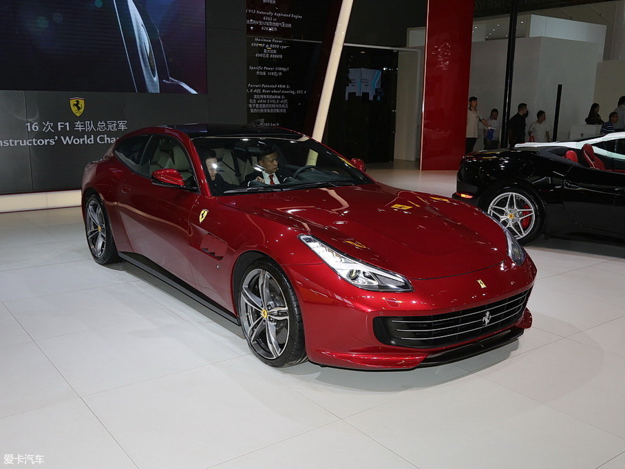 【2016款gtc4lusso_2016成都車展_3/497張圖片】