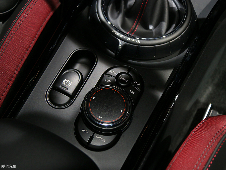 MINI全新CLUBMAN JCW巴黎车展静评