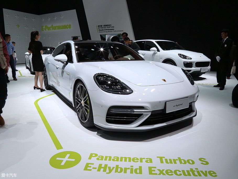 保时捷2017款Panamera S E-Hybrid