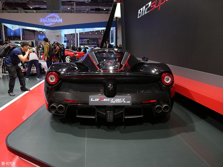 ڽտĻϺչϣLaFerrari Aperta泵͹׷³ȫ209̨ݳйΪ3̨