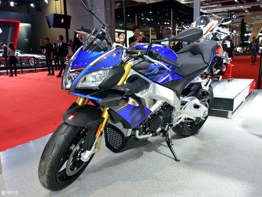 Aprilia Tuono