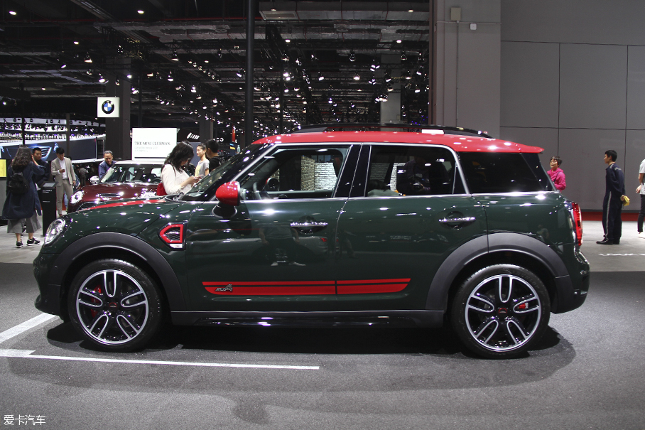 MINI JCW COUNTRYMAN静态评测