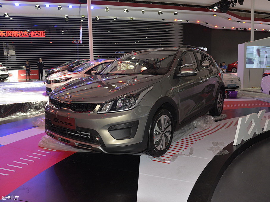 【2017款起亚kx cross_2017成都车展_1/860张图片】_汽车图片大全