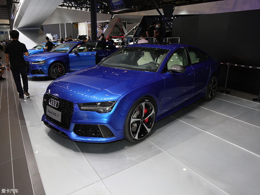 2016款奥迪rs7