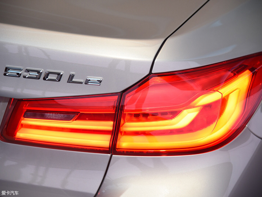 广州车展评宝马530le