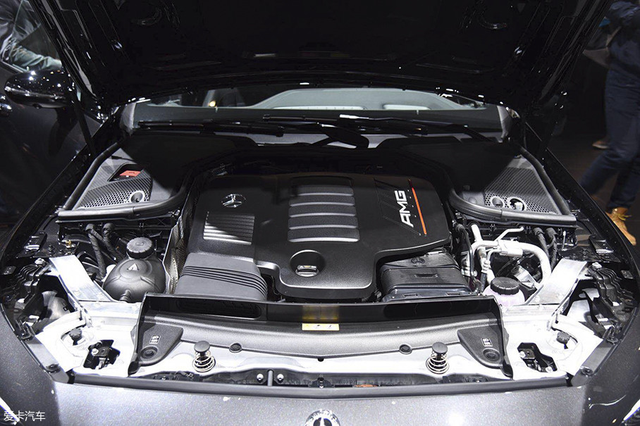 棬AMG CLS 533.0Lѹ͵綯Ļ϶ϵͳ䣬ʿɴ315kW(429Ps)