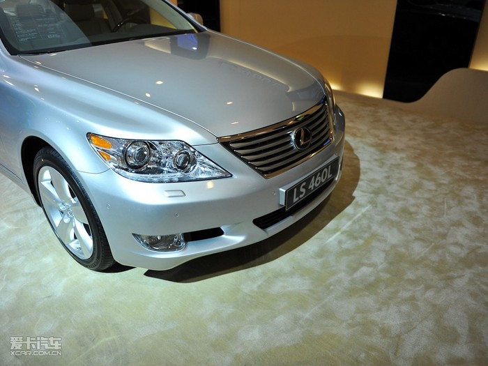 雷克萨斯ls460l图片