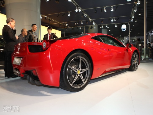  2010458 Italia