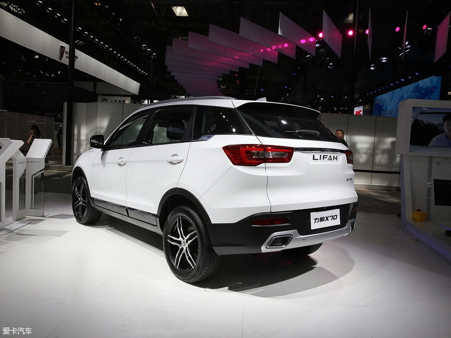 【2018款力帆x70_2018北京车展_2/78张图片】_汽车图片大全_爱卡汽车