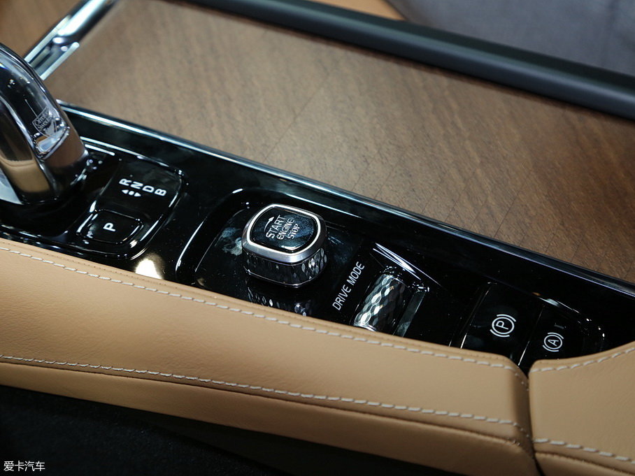 2018ֶXC90Դ 