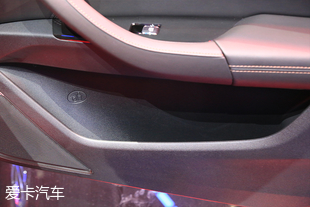 长安乘用车2018款逸动XT